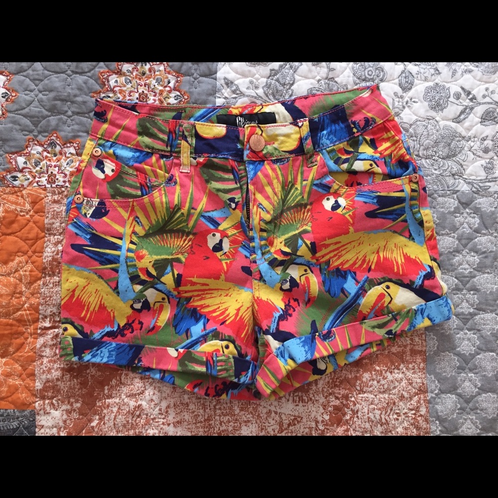 Parrot print shorts